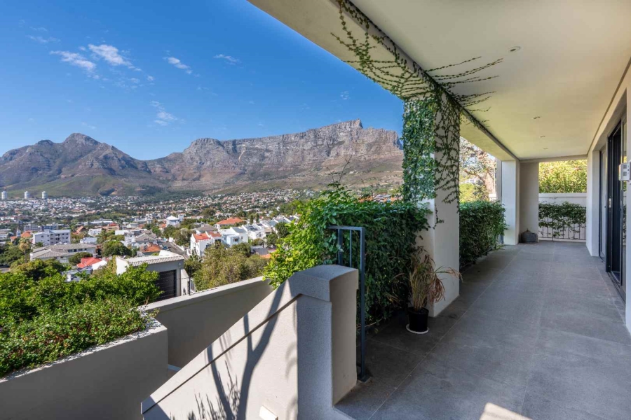 4 Bedroom Property for Sale in Tamboerskloof Western Cape